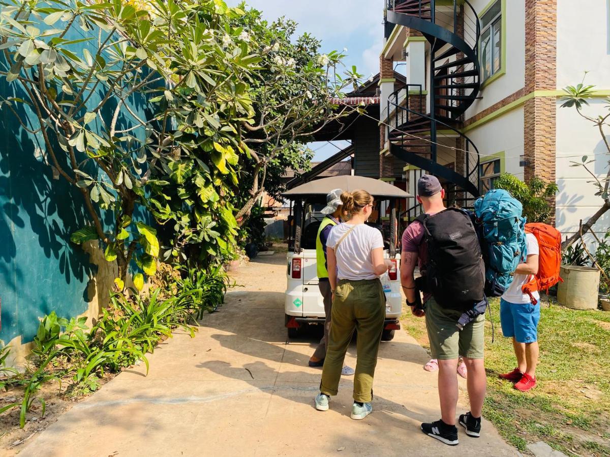 Sophat Villa Siem Reap Buitenkant foto