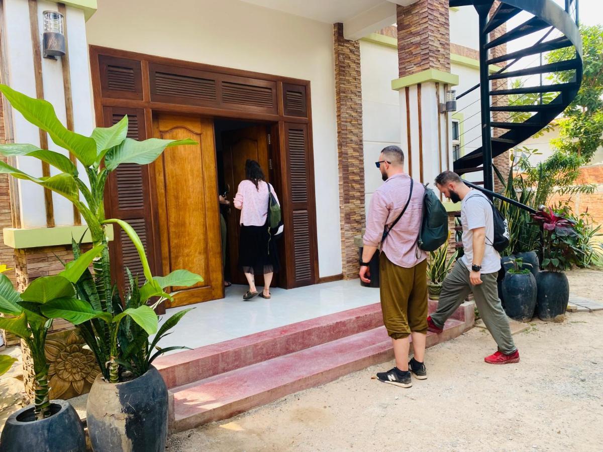 Sophat Villa Siem Reap Buitenkant foto