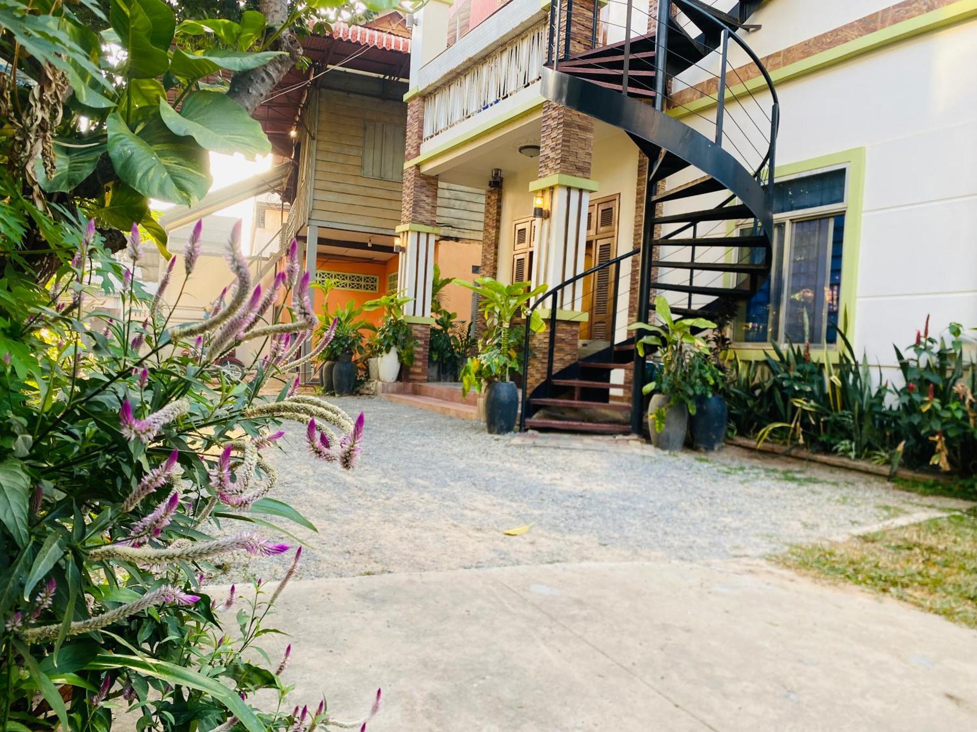 Sophat Villa Siem Reap Buitenkant foto